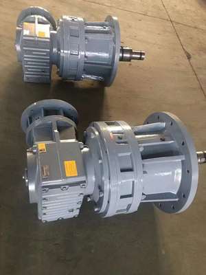 P2SB18減速機(jī) 結(jié)構(gòu)特點(diǎn)、應(yīng)用領(lǐng)域與維護(hù)指南